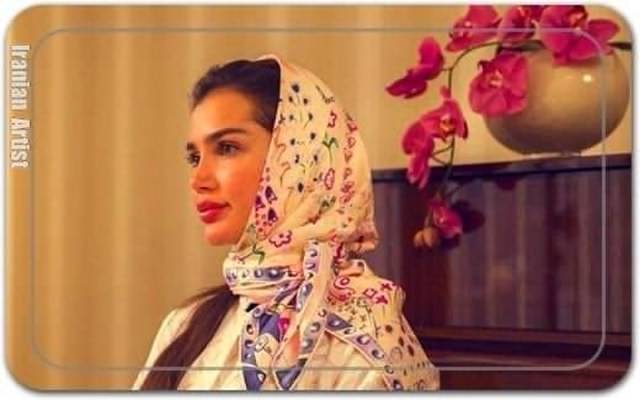 پروانه صلابت Parvaneh Salabat پروانه صلابت Parvaneh Salabat