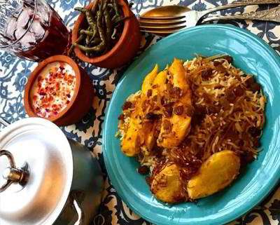 رشته پلو (طرز تهیه) رشته پلو (طرز تهیه)