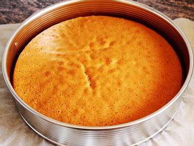 کیک بدون بیکینگ پودر (طرز تهیه) کیک بدون بیکینگ پودر (طرز تهیه)