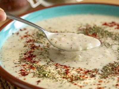 سوپ ماست ترکیه (طرز تهیه) سوپ ماست ترکیه (طرز تهیه)