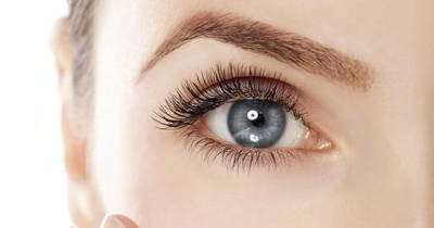 چند روش ساده برای فرکردن مژهها بدون نیاز به فرمژه چند روش ساده برای فرکردن مژهها بدون نیاز به فرمژه