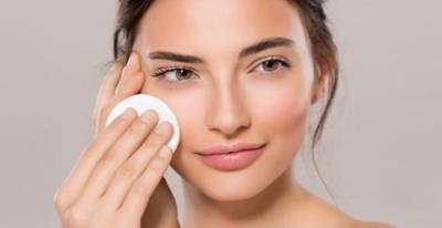 عوارض پاکسازی پوست چیست؟ عوارض پاکسازی پوست چیست؟