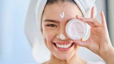 اهمیت استفاده از مرطوب کننده ها اهمیت استفاده از مرطوب کننده ها