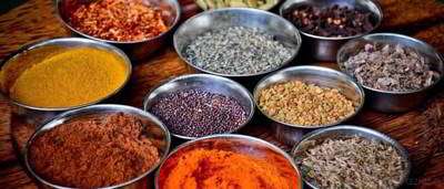 ادویههای پرکاربرد آشپزی ادویههای پرکاربرد آشپزی