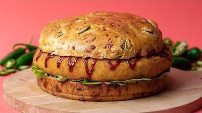 اموزش همبرگر مرغ خوشمزه در خانه اموزش همبرگر مرغ خوشمزه در خانه